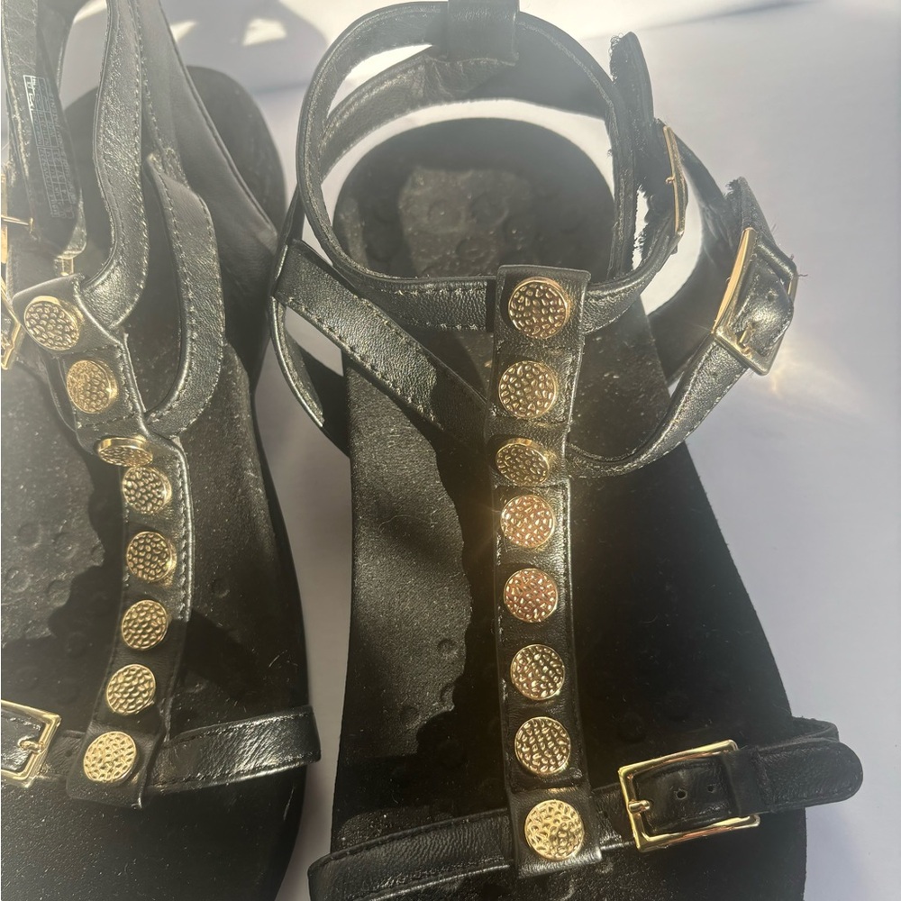 Vionic Hailey straps sandals| Vionic straps sanda… - image 4